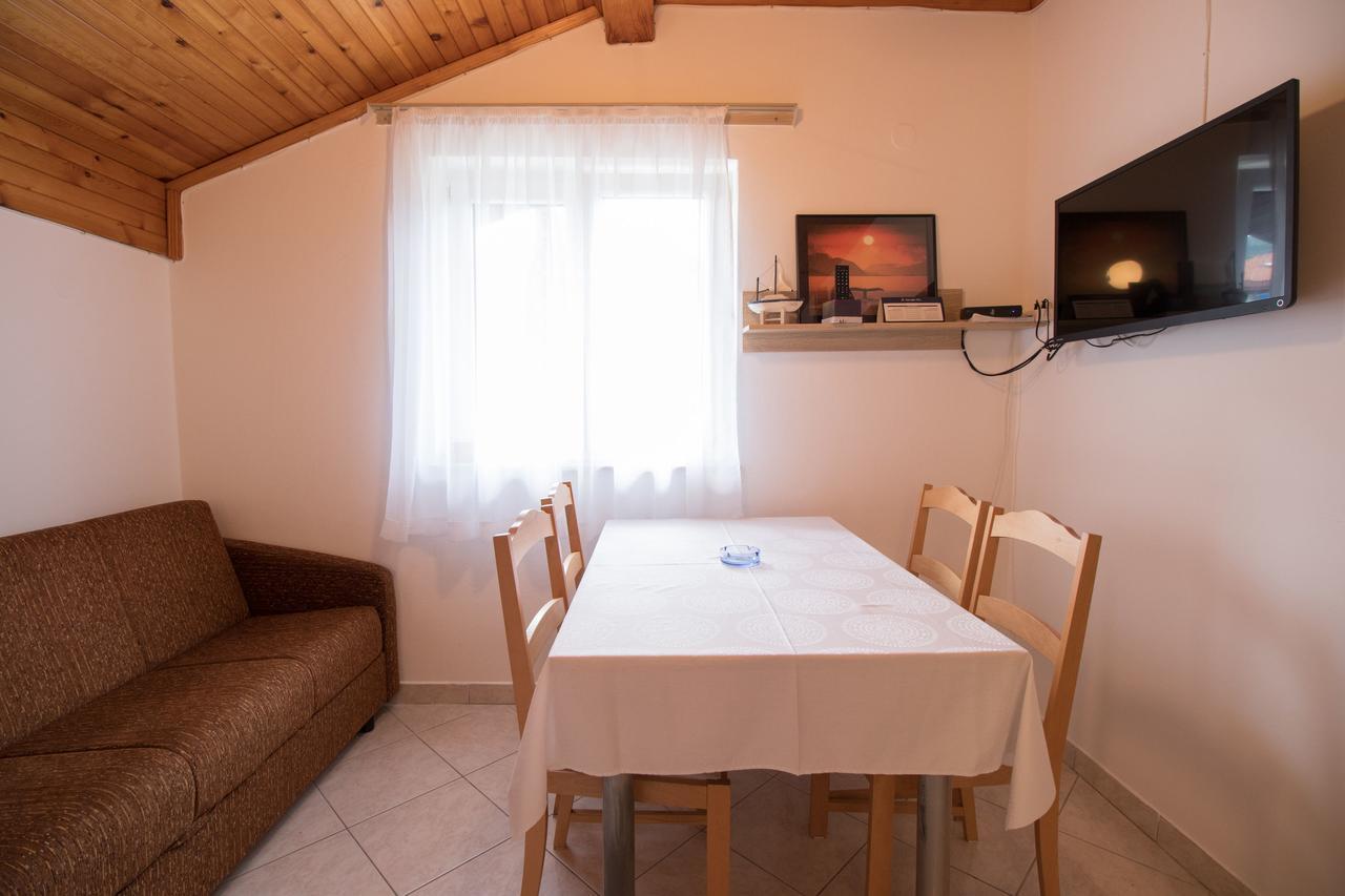 Rooms Sofija 塞尔瑟 外观 照片