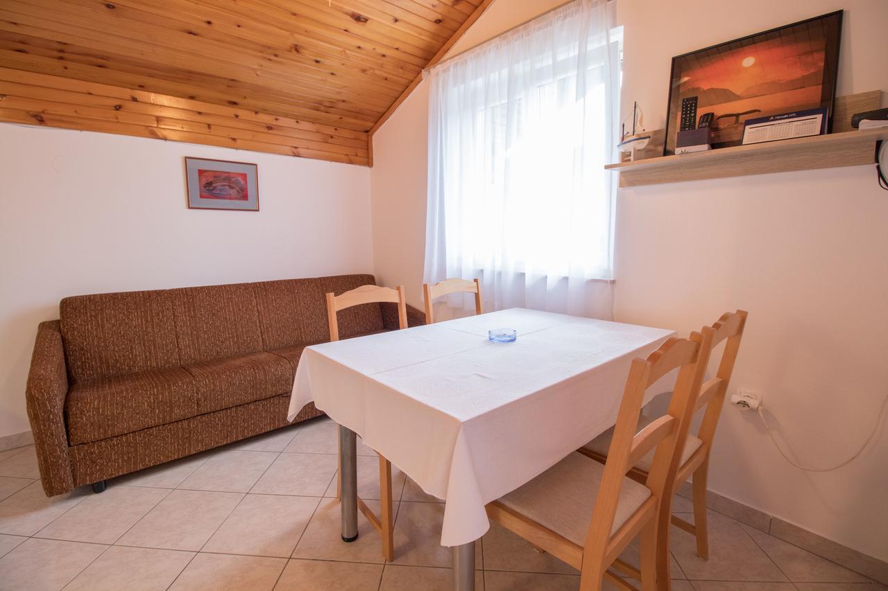 Rooms Sofija 塞尔瑟 外观 照片